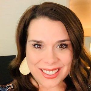 Meet your Posher, Misty